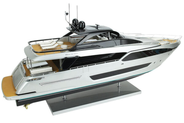 RIVA 90' ARGO